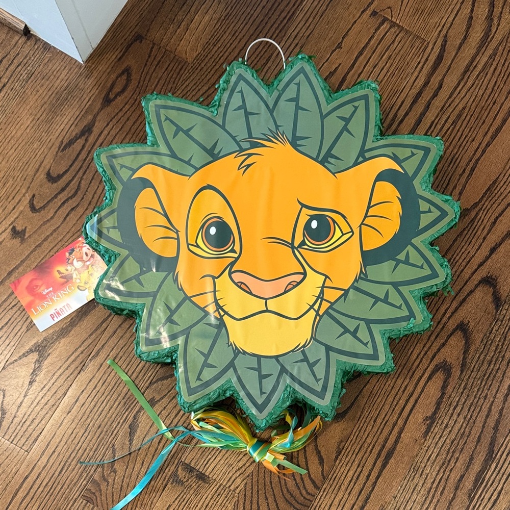Nique Lion Face Pinata in Yellow and Green